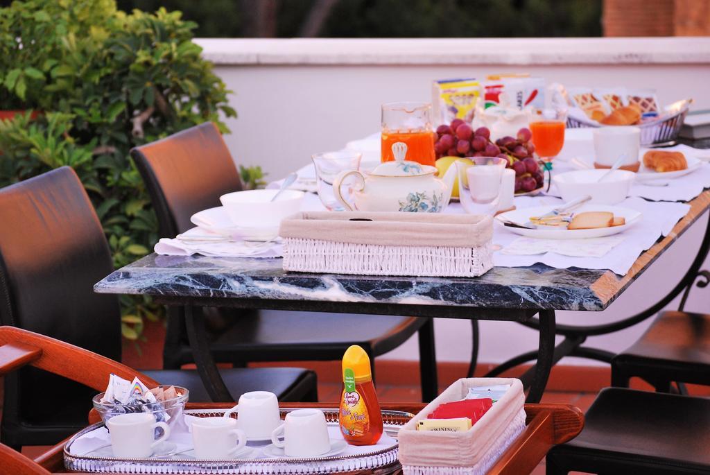 Attico 203 Bed & Breakfast Rome Exterior photo